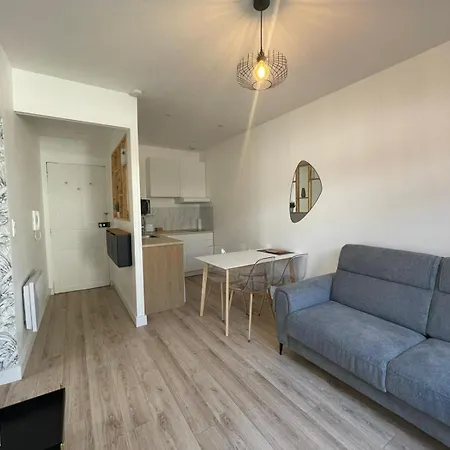 T2 Avec Cour Exterieure * ショレ