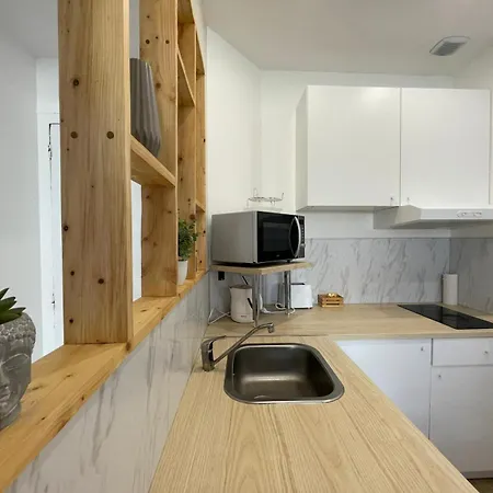 アパート T2 Avec Cour Exterieure *