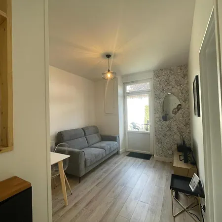 T2 Avec Cour Exterieure ショレ