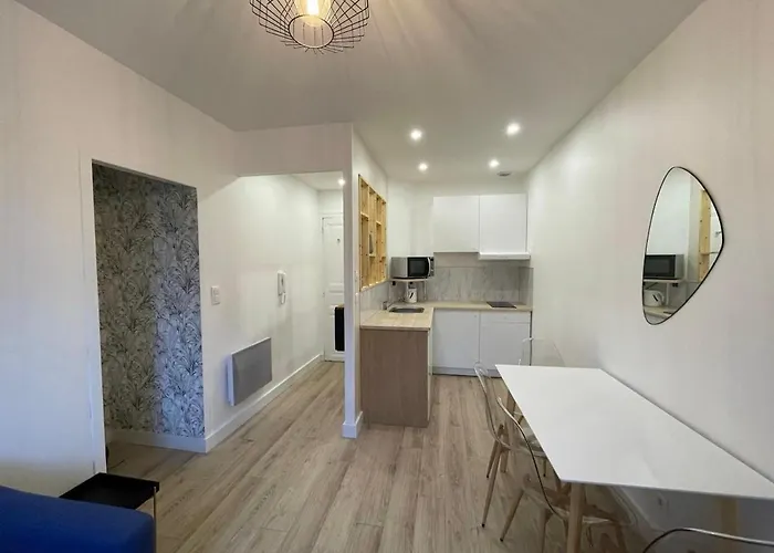 アパート T2 Avec Cour Exterieure *