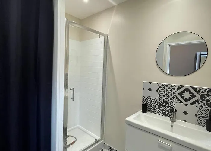 T2 Avec Cour Exterieure *