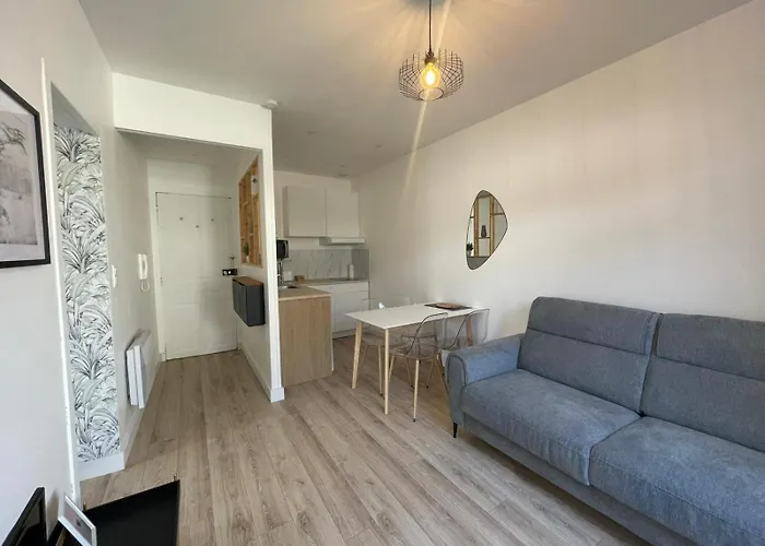 T2 Avec Cour Exterieure * ショレ